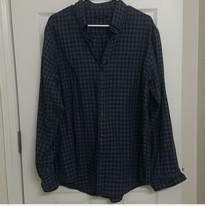Van Heusen Navy Checkered Plaid Buttim Down Casual Shirt